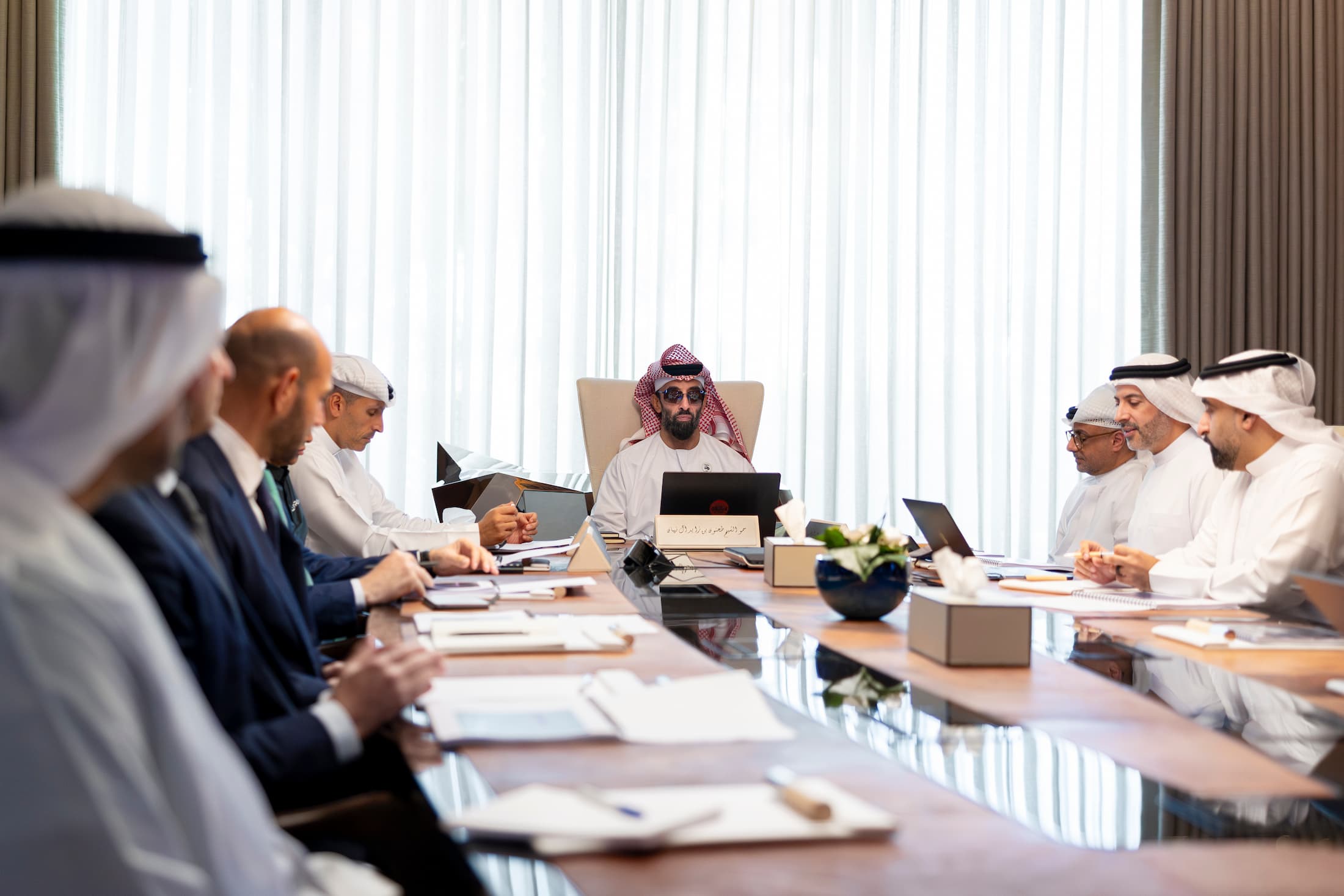طحنون بن زايد يترأس الاجتماع الأول لمجلس إدارة شركة "إم جي إكس" لعام 2026