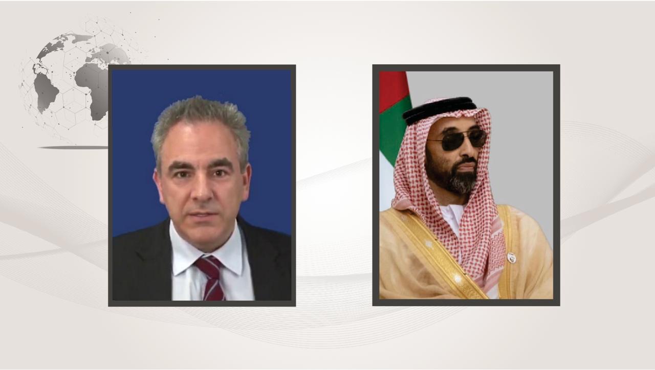 طحنون بن زايد يلتقي مستشار الأمن القومي لرئيس وزراء اليونان