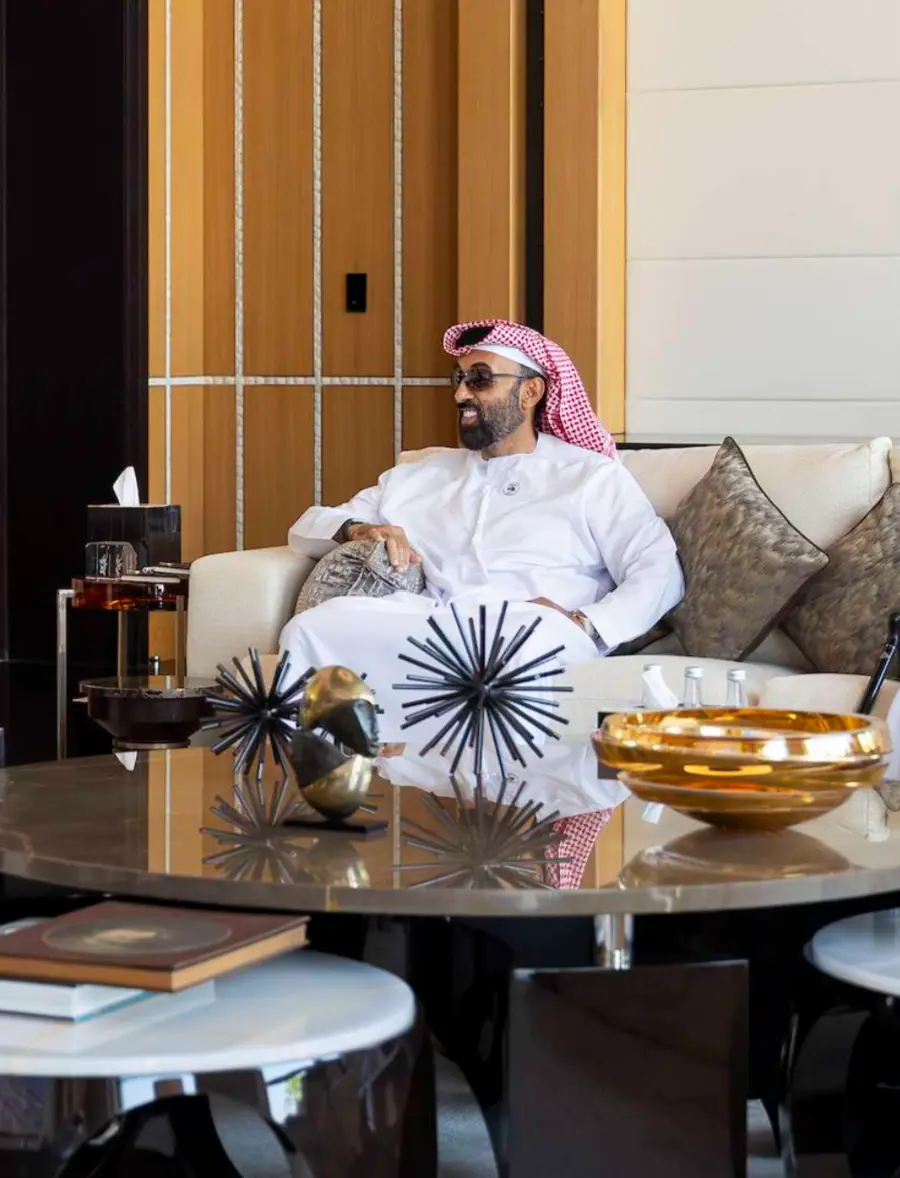 سمو الشيخ طحنون بن زايد يلتقي الرئيس المشارك لـ "مورغان ستانلي" لمناقشة الذكاء الاصطناعي واتجاهات الاستثمار العالمية.
