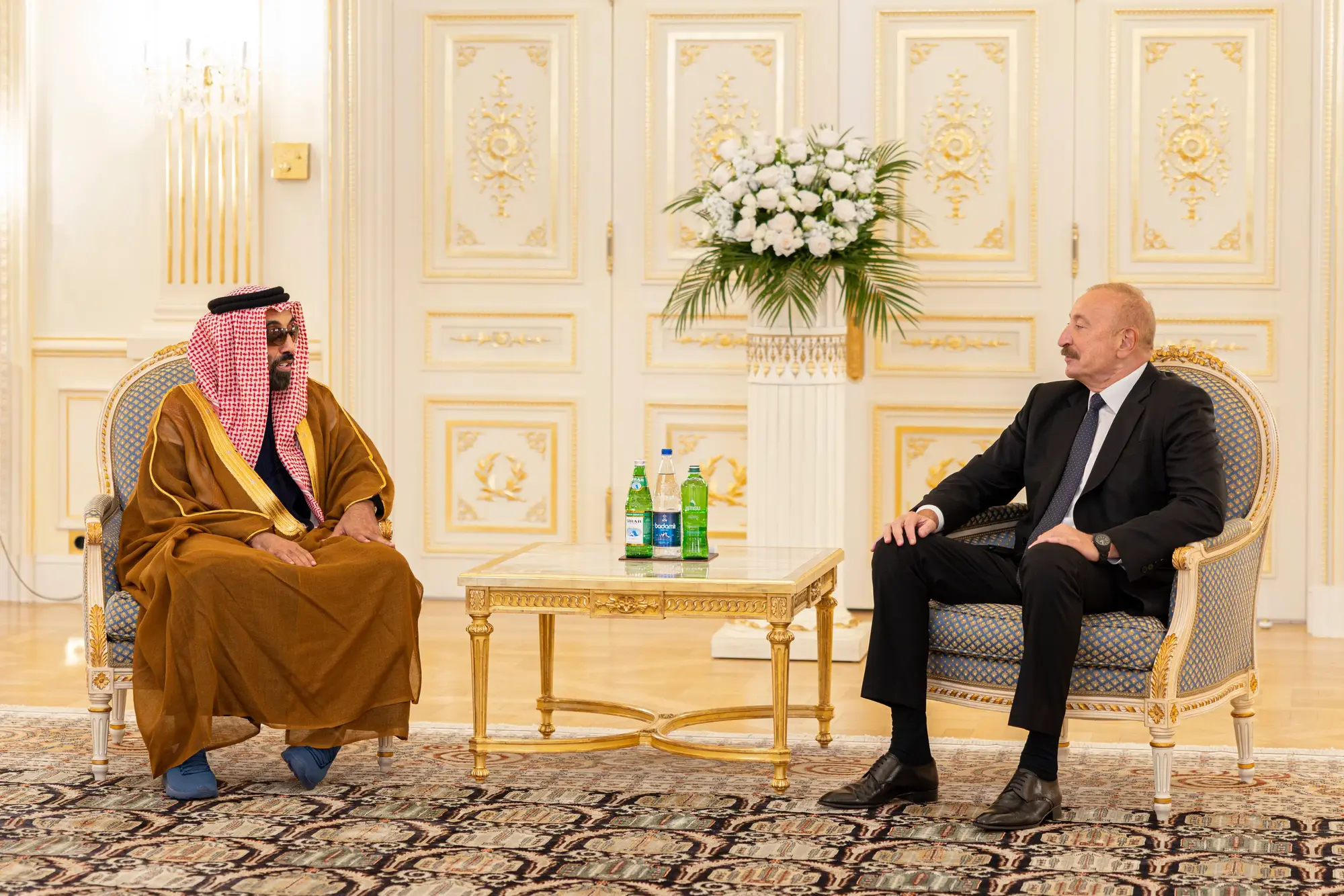 الشيخ طحنون بن زايد آل نهيان يلتقي الرئيس الأذربيجاني إلهام علييف في باكو، أذربيجان